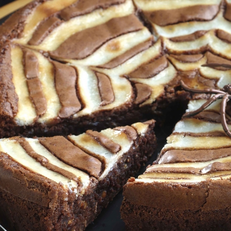 Spiderweb Brownies Thumbnail