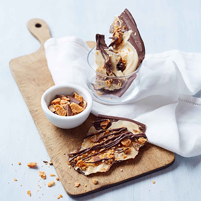 White Chocolate Toffee Bark Thumbnail