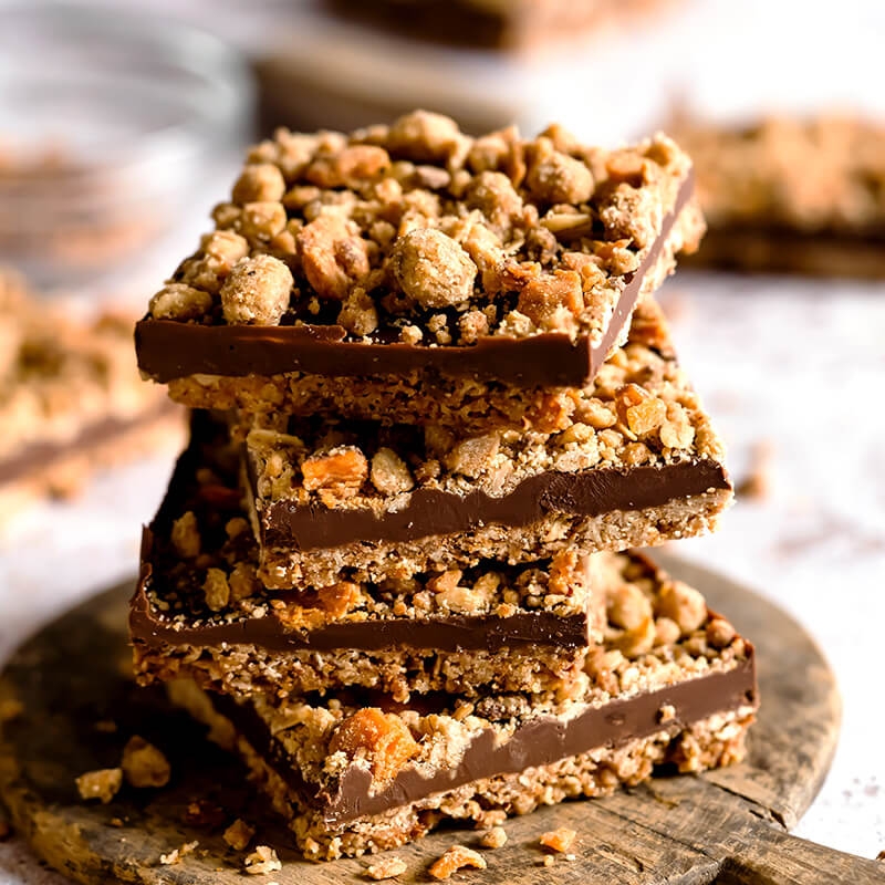 Butterfinger Oat Bars