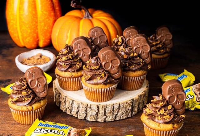 Small Batch Butterfinger Cupcakes