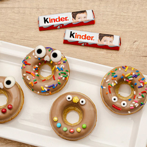 DONUTS AUX KINDER CHOCOLAT DONUTS AUX KINDER CHOCOLAT