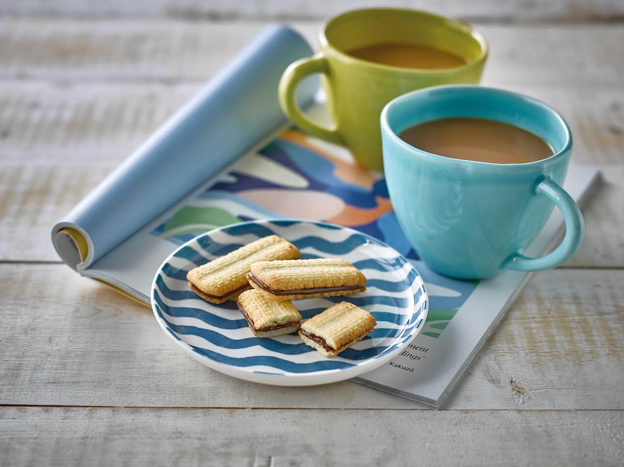 Fox's Viennese biscuits and a cup of tea