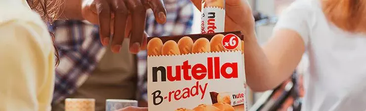 people eating nutella b-ready