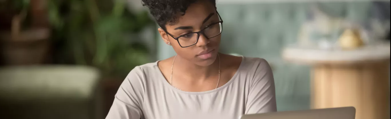 Young woman working at the pc