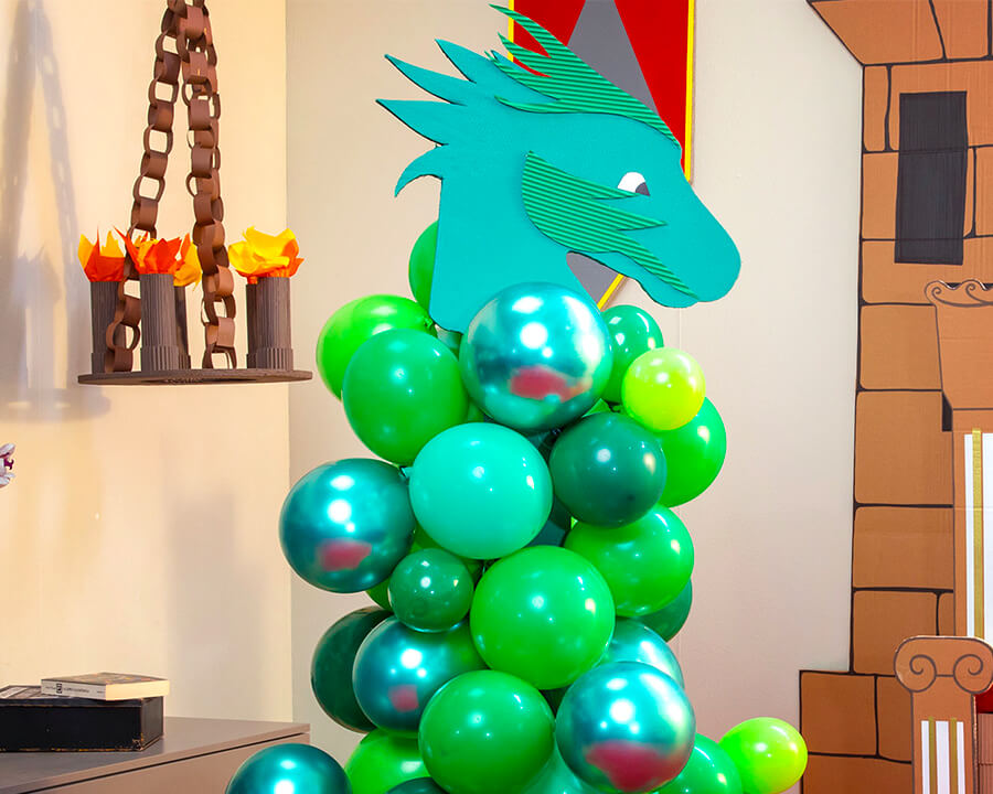 Costruisci un drago di palloncini