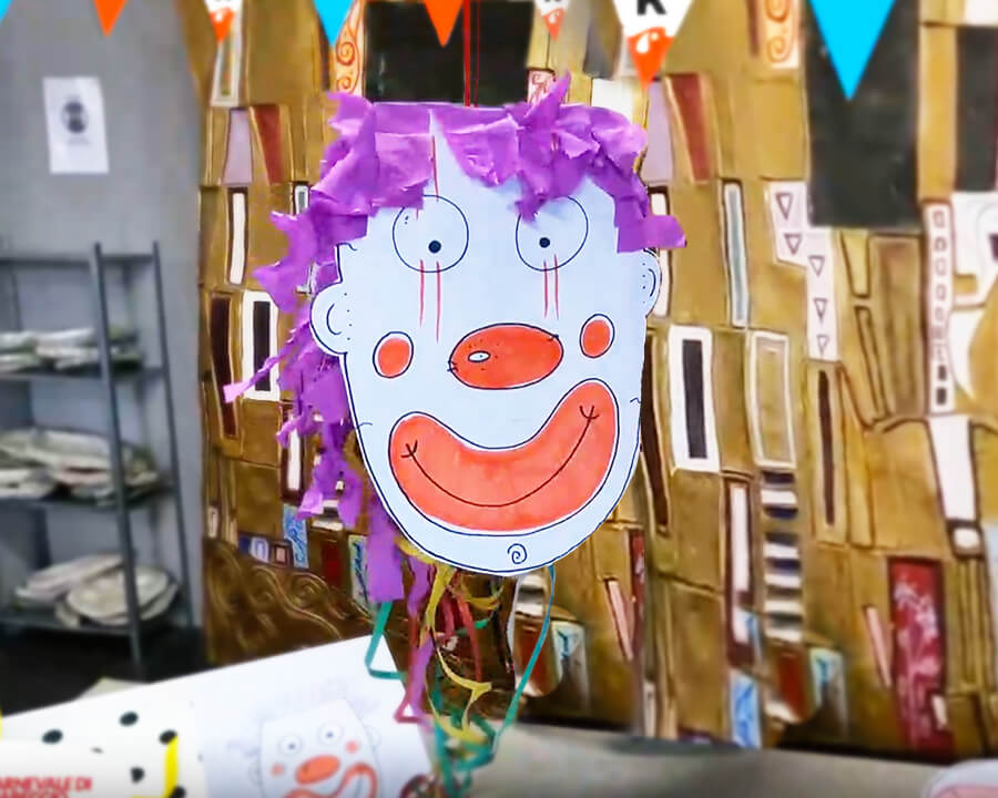 Pentolaccia fai da te con il Carnevale di Viareggio