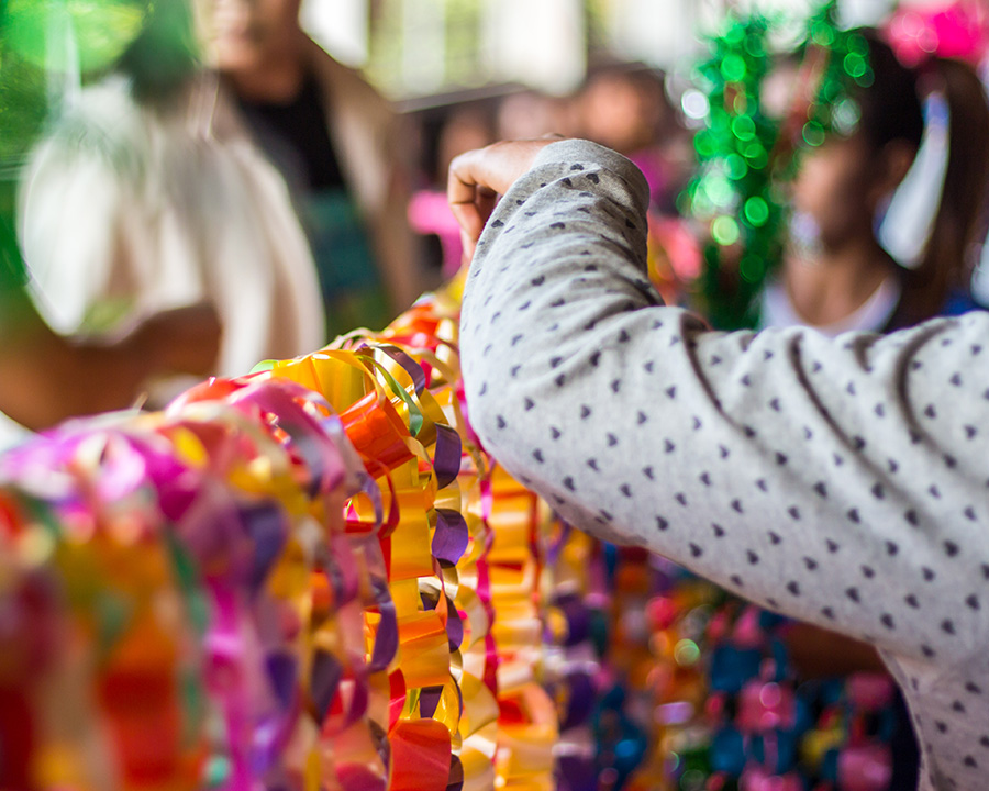 Crea un festone di Carnevale