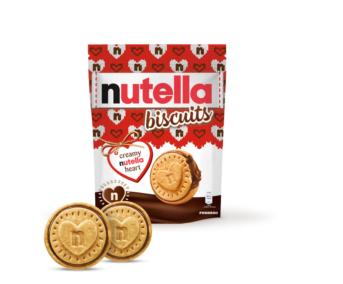 A packet of Nutella® Biscuit Christmas Edition on a white background with two biscuits standing in front of the packet.